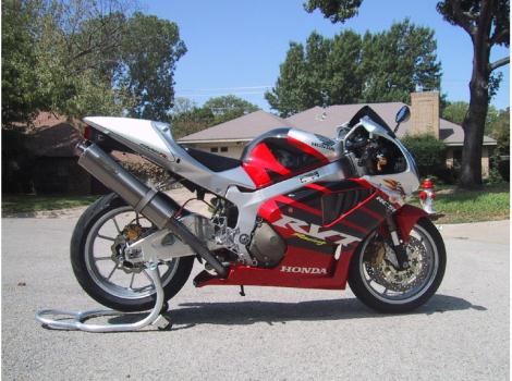 2004 Honda RC51