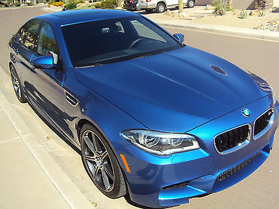 BMW : M5 Competition Package 2014 bmw m 5 w competition package with only 1950 miles
