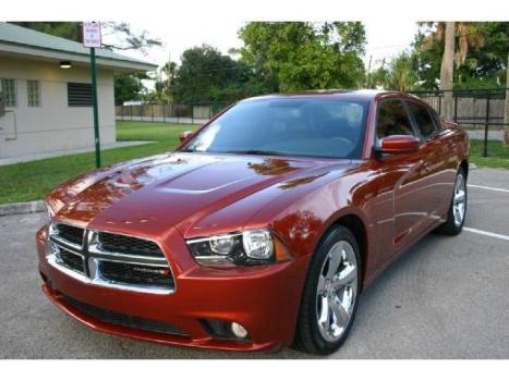 Dodge : Charger SXT Plus 4dr 2013 dodge charger rally plus navigation rear camera sunroof leather warranty