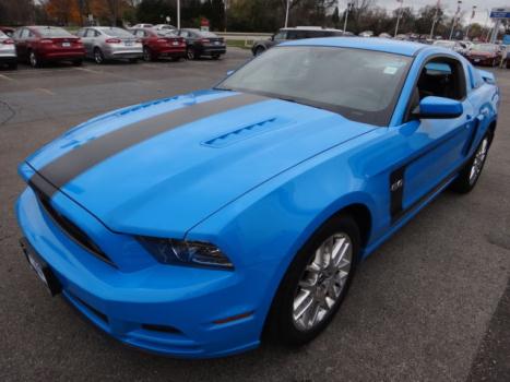 Ford : Mustang GT ONLY 3,882 MILES! GRABBER BLUE GT PREMIUM! HEATED SEATS! FLOWMASTER! AUTOMATIC!