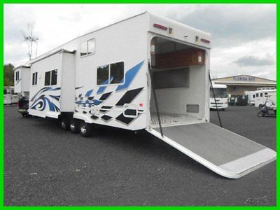 2006 WEEKEND WARRIOR TOYHAULER *2 SLIDES*5.5K GEN 435 HRS*2 ACS*40 FT*