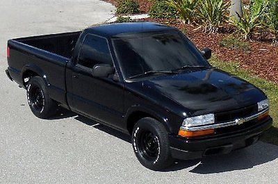 Chevrolet : S-10 FLORIDA CERTIFIED 59k ACUTAL!!  Simply Black~25 mpg's~Unique Look~5 speed~Cold Air~SONY~04 05 06 07~Like Ranger