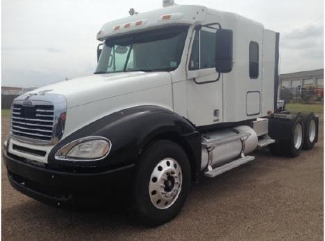 2009 FREIGHTLINER CL12064ST-COLUMBIA 120