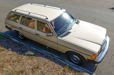 Mercedes-Benz : 300-Series Base Wagon 4-Door 1980 mercedes benz 300 td base wagon 4 door 3.0 l gorgeous
