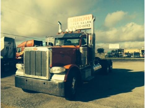 2008 PETERBILT 389