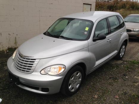 Chrysler : PT Cruiser 4dr Wgn LX Low Low Miles, automatic, super clean interior