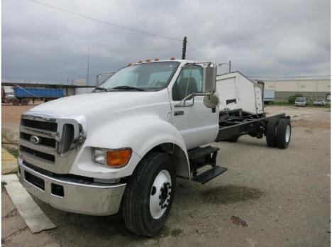 2007 FORD F650 XLT SD