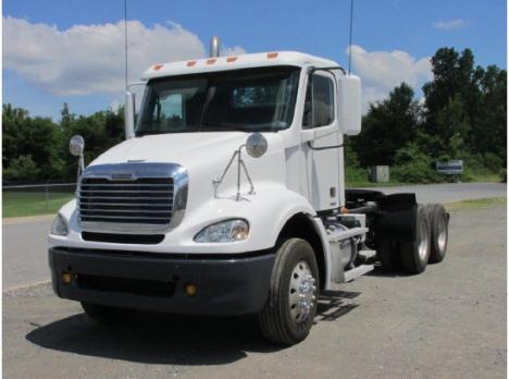 2008 FREIGHTLINER CL11264ST-COLUMBIA 112