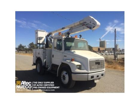 2002 FREIGHTLINER FL70