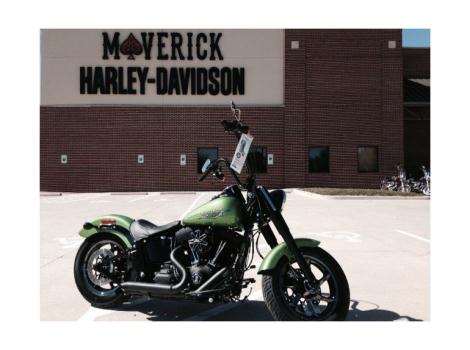 2015 Harley-Davidson Slim