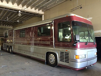 NEWELL Motorcoach  Fresh interior, Great running coach   Number 262