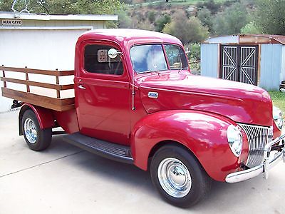 Ford : Other Pickups Flatbed Red 1941 Ford Flatbed Pick-Up
