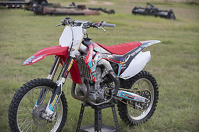 Honda : CRF 2013 honda crf 450 with super low hours and lots of extras