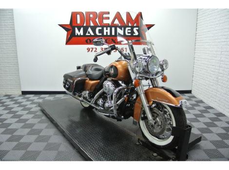 2008 Harley-Davidson FLHRC - Road King Classic 105th Annivers