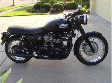 2010 Triumph Bonneville T100 - BLACK