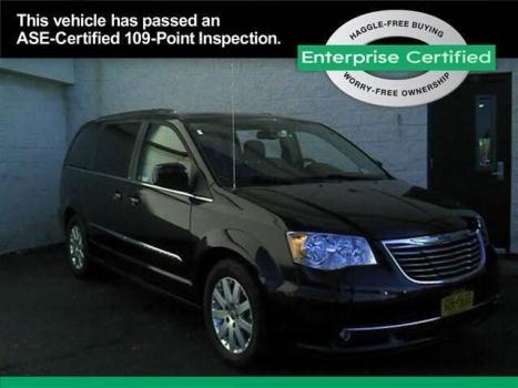 2013 Chrysler Town & Country  4dr Wgn Touring