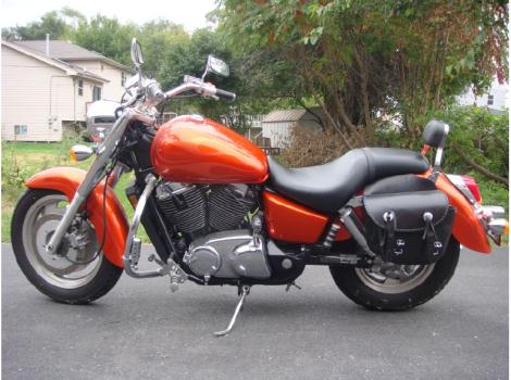 2003 Honda SHADOW SABRE VT1100 C2