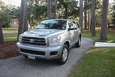 2009 Toyota Sequoia SR5 Sport Utility 4