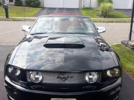 2006 Mustang GT Convertable  MINT CONDITION