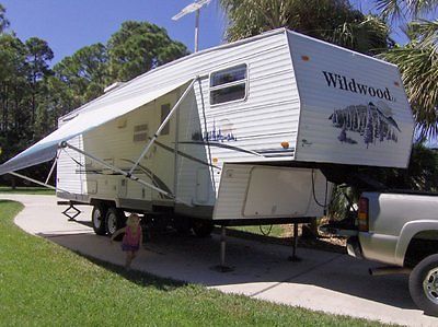 07 Forest River Wildwood LE 29BHBS 5th Wheel 29FT 2 Slides Sleeps 9 Bunk Beds