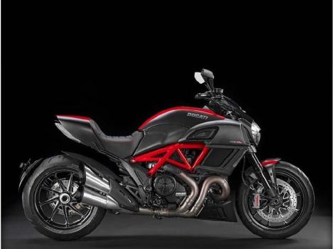 2015 Ducati Diavel Carbon CARBON