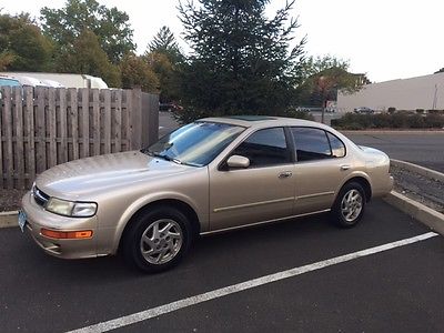 Nissan : Maxima GLE Maxima