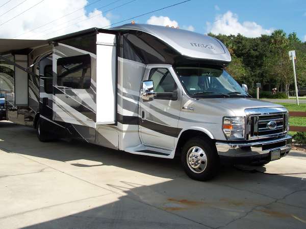 1995 Winnebago MINNIE WINNIE 29