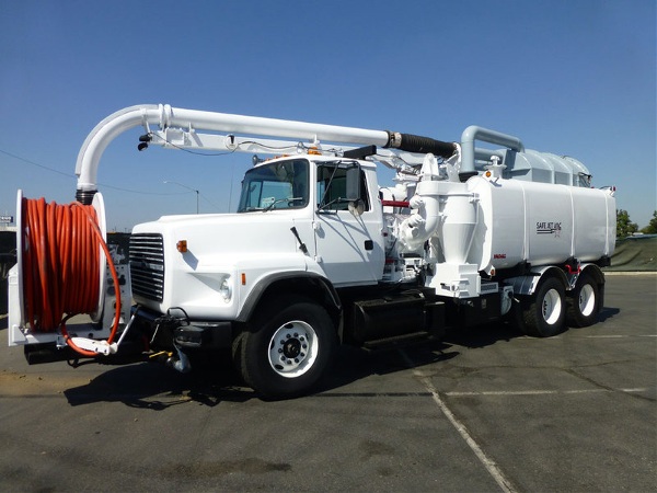 1997 Ford Lts9000 Vacall Safe Jet Vacuum Truck