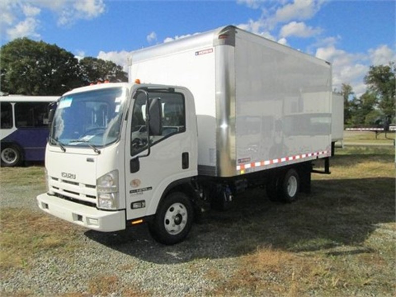 2014 Isuzu Trucks Npr