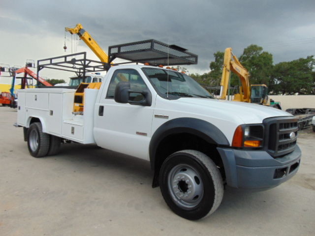 Ford : Other Pickups WHOLESALE 2006 ford f 450 dually utility mechanic s service truck overhead racks a c