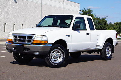 Ford : Ranger Supercab 126 4 x 4 xlt extended cab 5 speed manual runs drives great extra clean