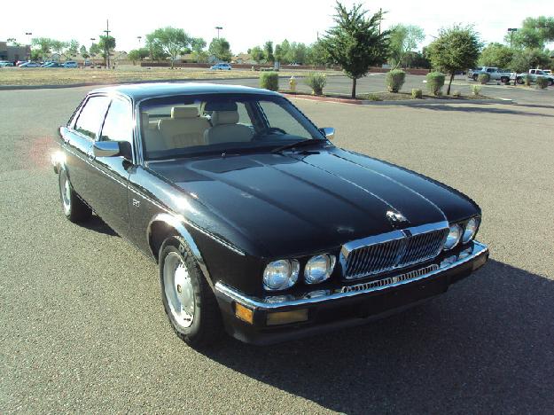 1989 Jaguar XJ6 - Vanden Plas for: $3800