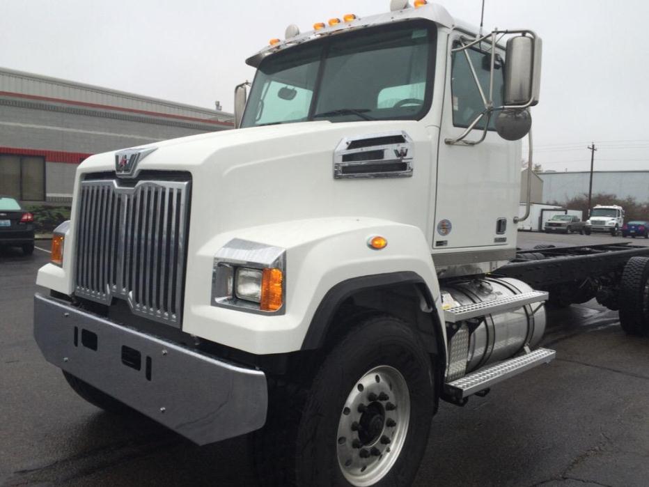 2016 Western Star 4700sf