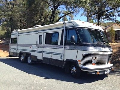 1987 HOLIDAY RAMBLER Presidential IMPERIAL CLASS A MOTORHOME 33 feet