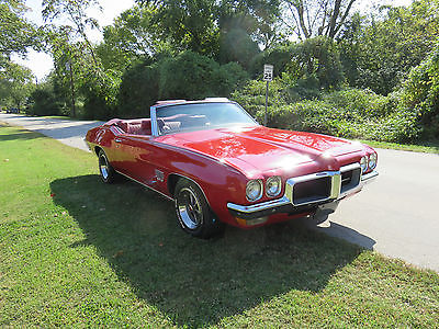 Pontiac : Le Mans GT37 Must See 70 LeMans Sport Convertible Red/Red White Top GTO Drivetrain Stunning!