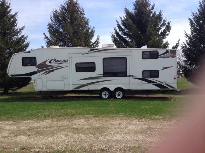 2006 cougar 5th wheel bunkhouse 35ft value is $16