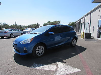 Toyota : Prius One Hatchback 4-Door 2014 toyota prius c one hatchback 4 door 1.5 l