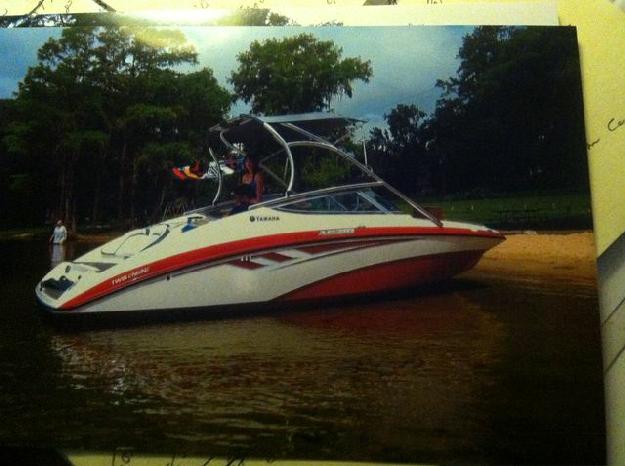 2014 Yamaha Boats AR 210
