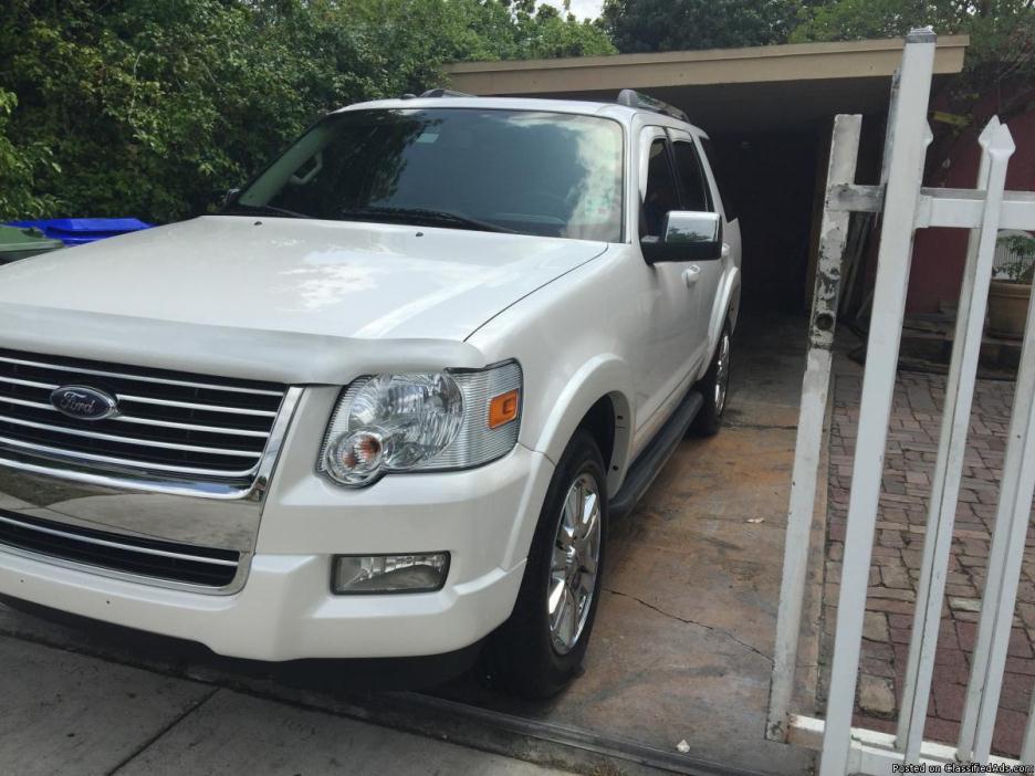 2010 Ford Explorer Limited Edition