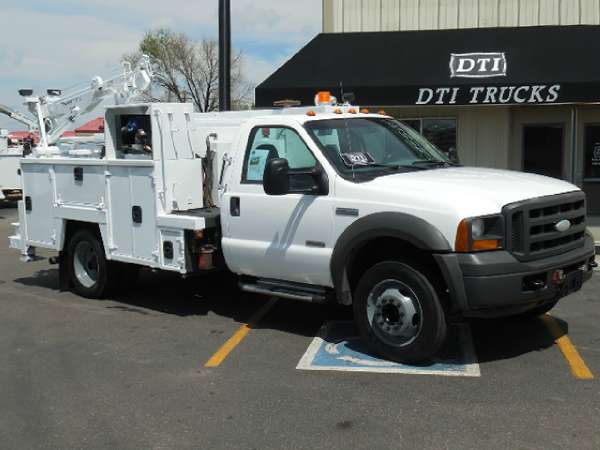 2005  Ford  F550