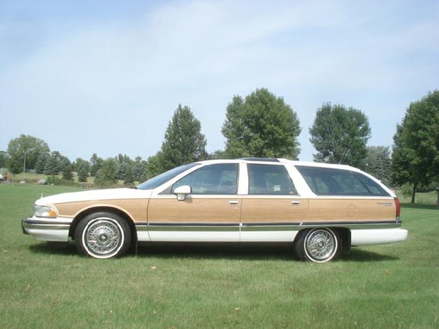 1991 Buick Roadmaster Estate Wagon for: $17500