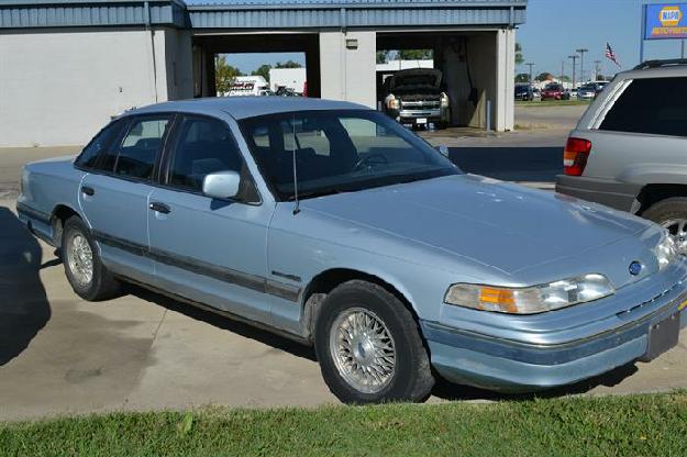 1992 Ford Crown Victoria - Wrights Auto Sales, Emporia Kansas