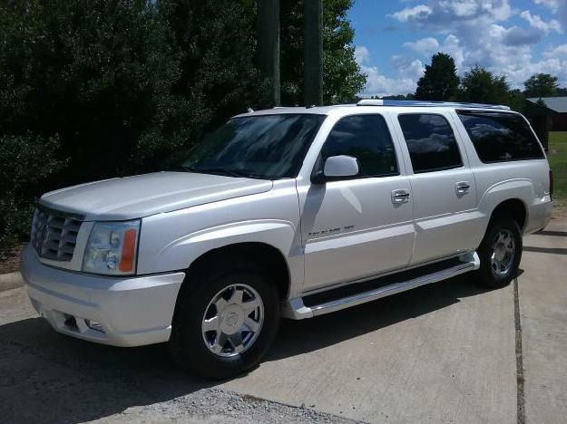 2004 cadillac escalade