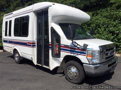 2008 Ford E350 Startrans Mini Wheelchair Shuttle Bus (A4663)