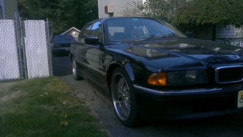 BMW : 7-Series 740IL GOOD CONDITION CAR ENGINE AND TRANSMISION RUN GOOD VERY CLEAN