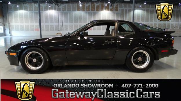 1984 Porsche 944 for: $12995