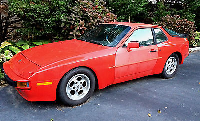 Porsche : 944 Base Coupe 2-Door 1986 porsche 944 base coupe 2 door 2.5 l automatic needs work as is not running
