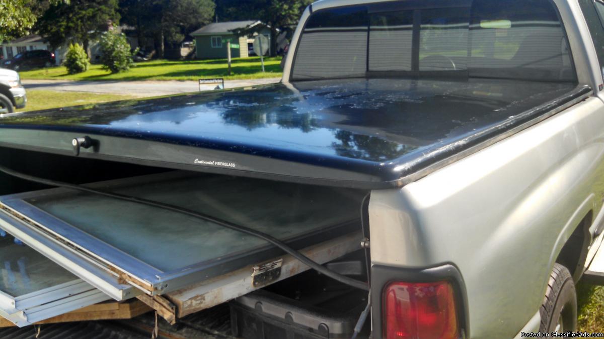 Tonneau Cover for short bed truck