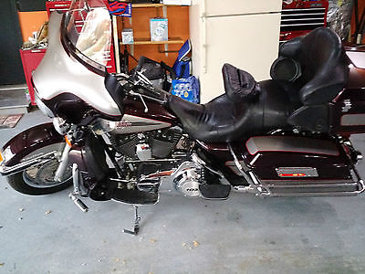 Harley-Davidson : Touring Harley Electraglide Ultra Classicc. black Cherry  Puter upgraded to 103CI