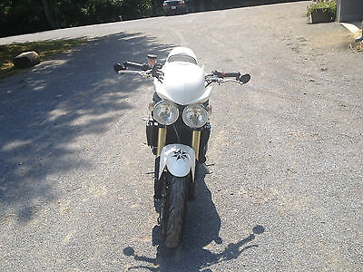 Triumph : Speed Triple Triumph Speed Triple 2007 Excellent Condition Barely Used